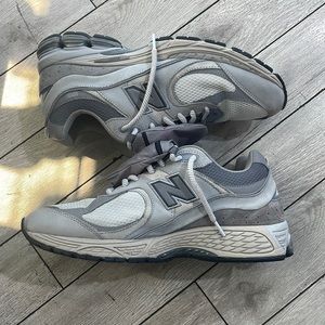 2022 2002R 'Pouch - Summer Fog'